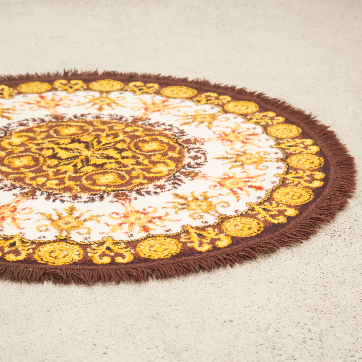 Vintage Round Rug - Image 5