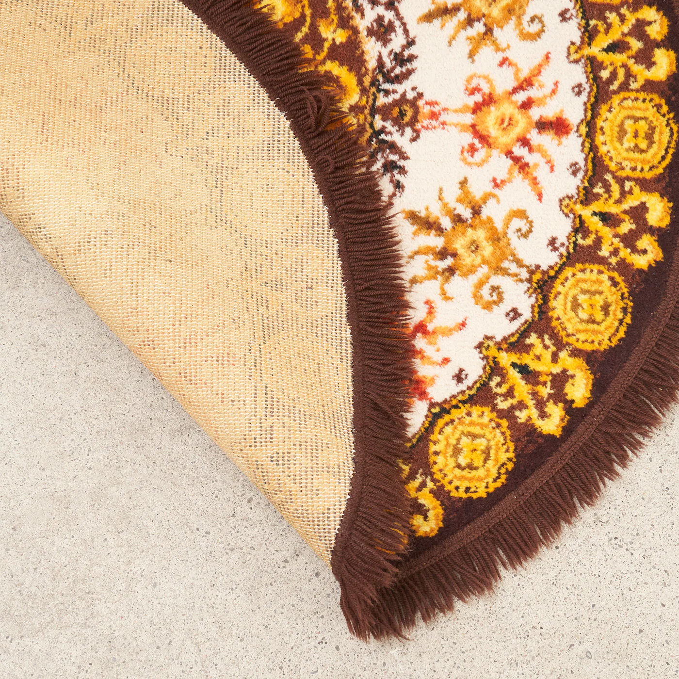 Vintage Round Rug - Image 6