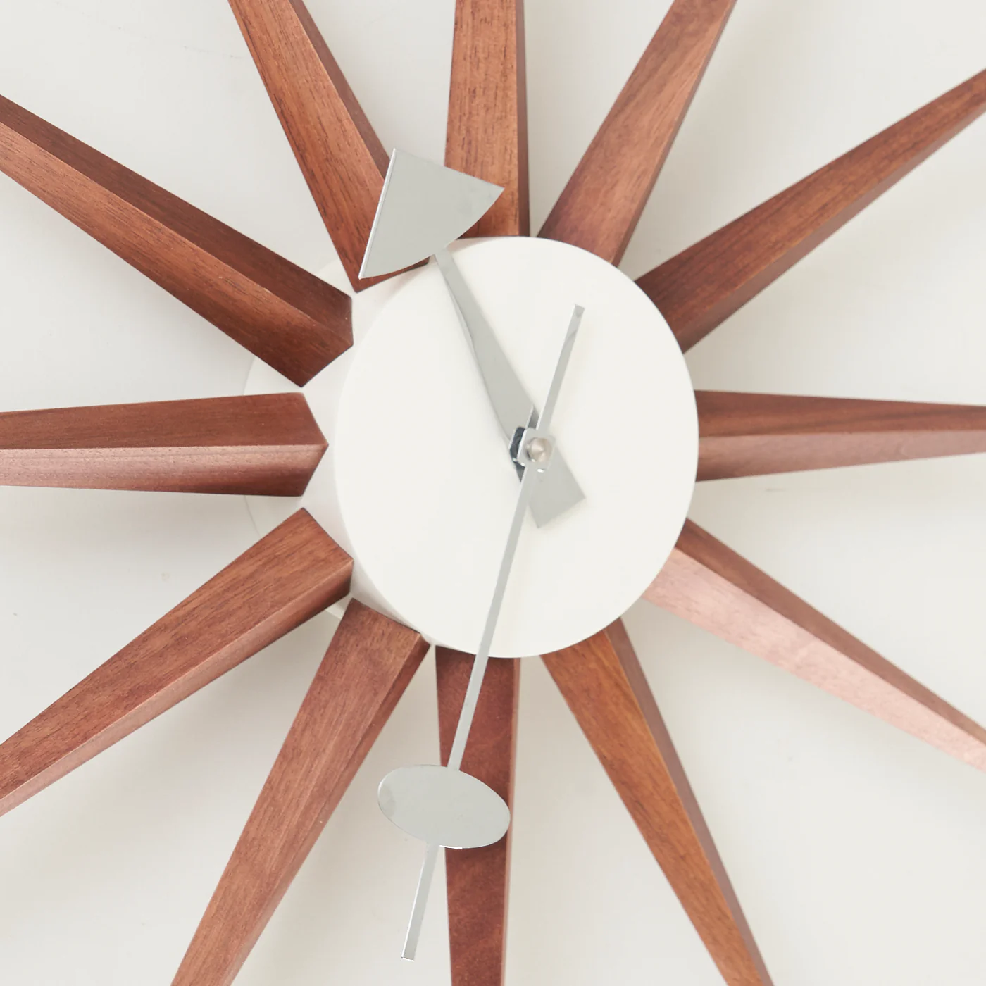 Vintage 'Sunburst' Wall Clock by George Nelson - Image 3