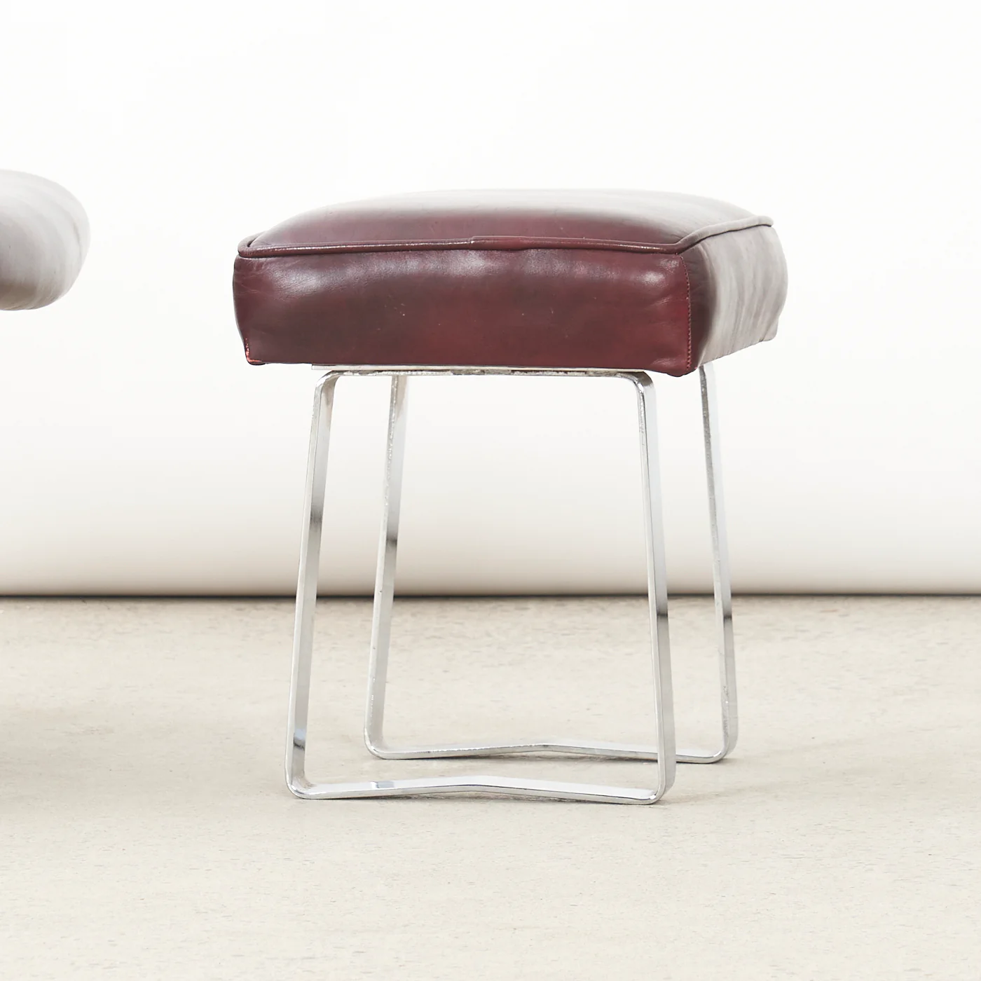 Vintage Vinyl & Chrome Grasshopper Style Lounge Chair - Image 5