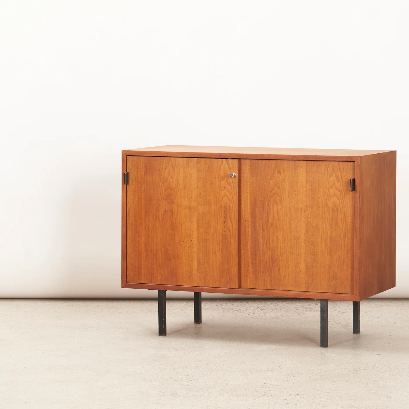Walnut & Chrome Cabinet by Knoll - Image 13