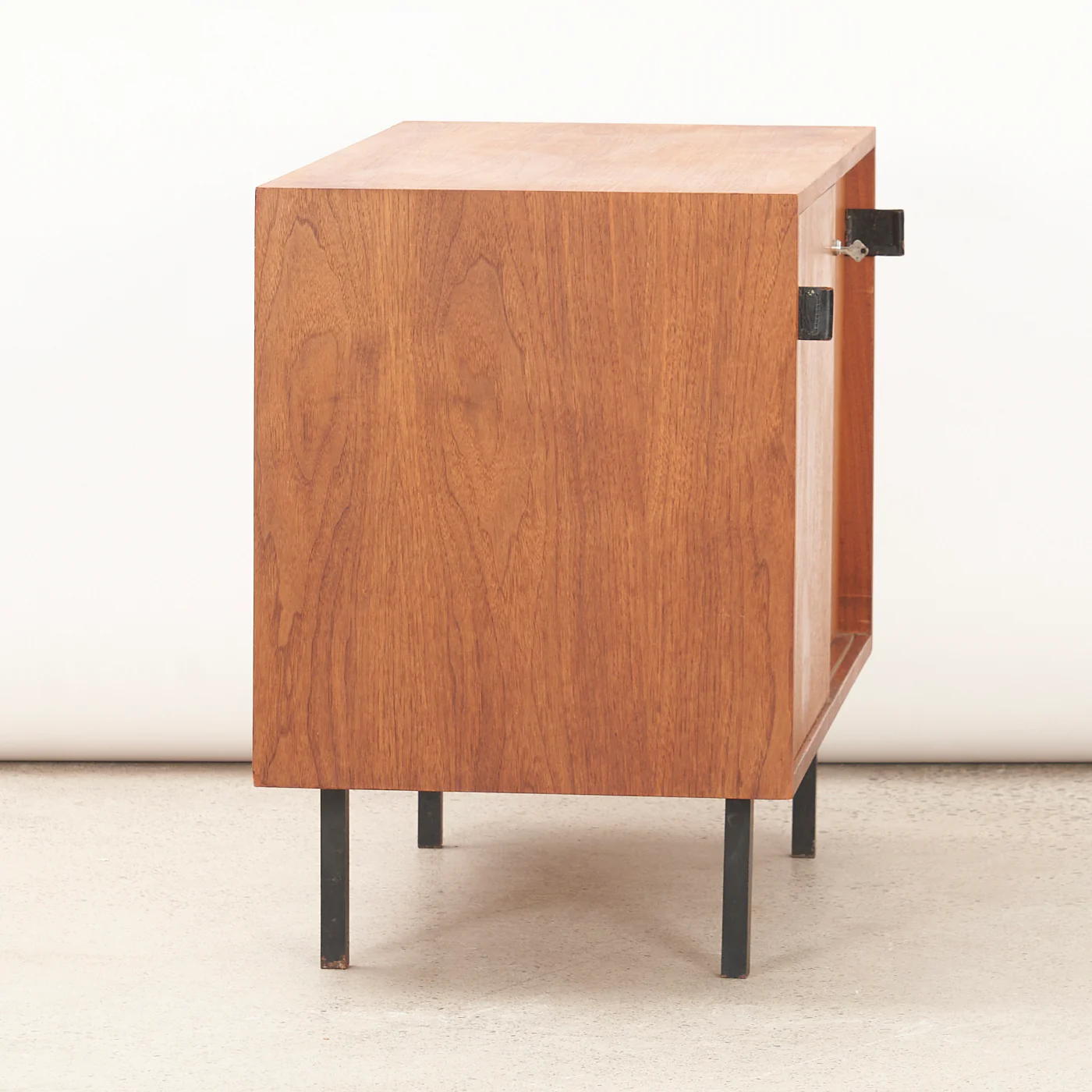 Walnut & Chrome Cabinet by Knoll - Image 4