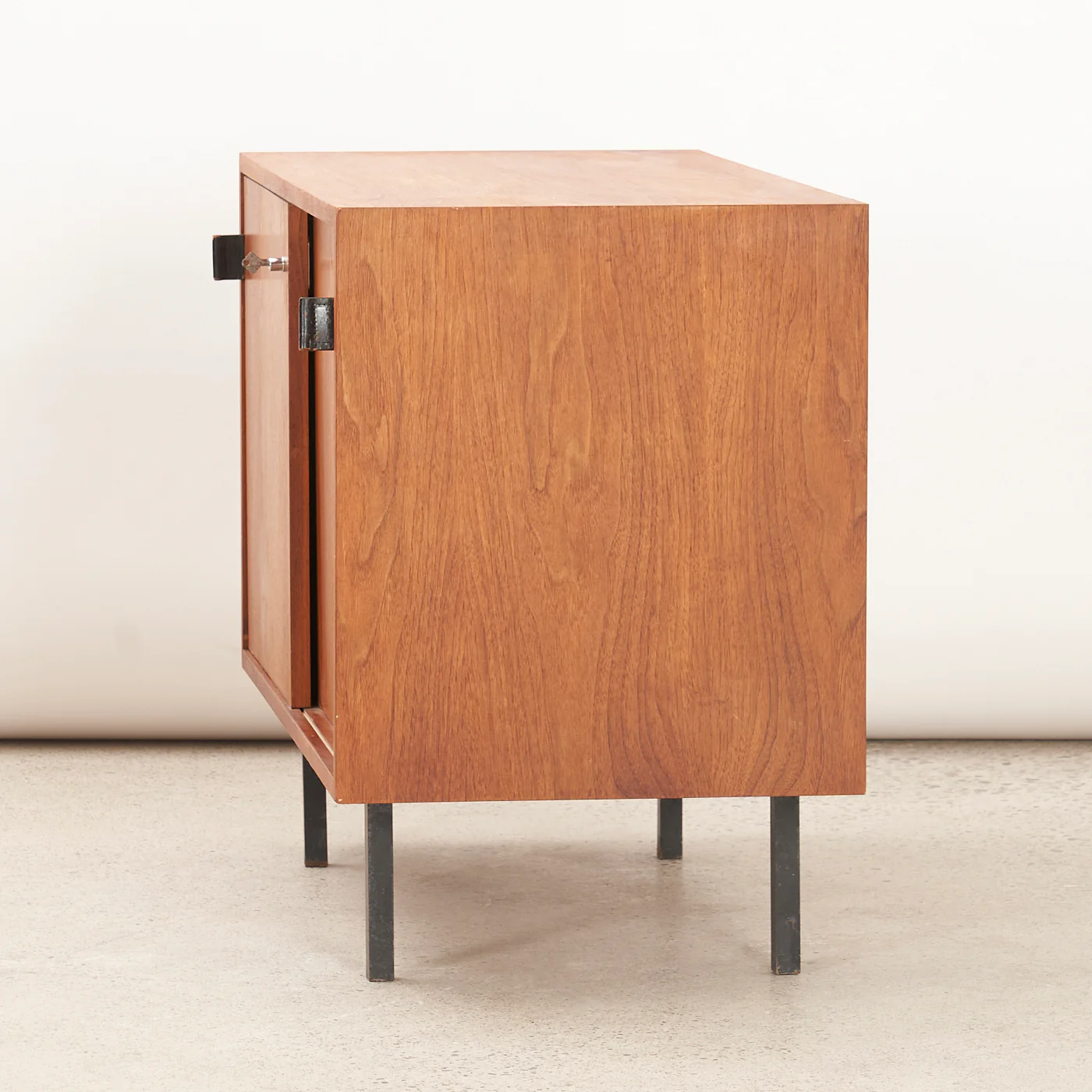 Walnut & Chrome Cabinet by Knoll - Image 5